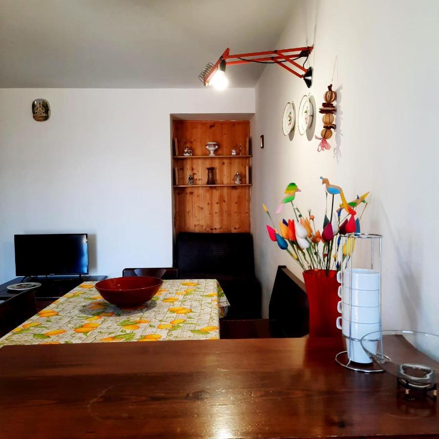 La Capanna Daire Margno Dış mekan fotoğraf